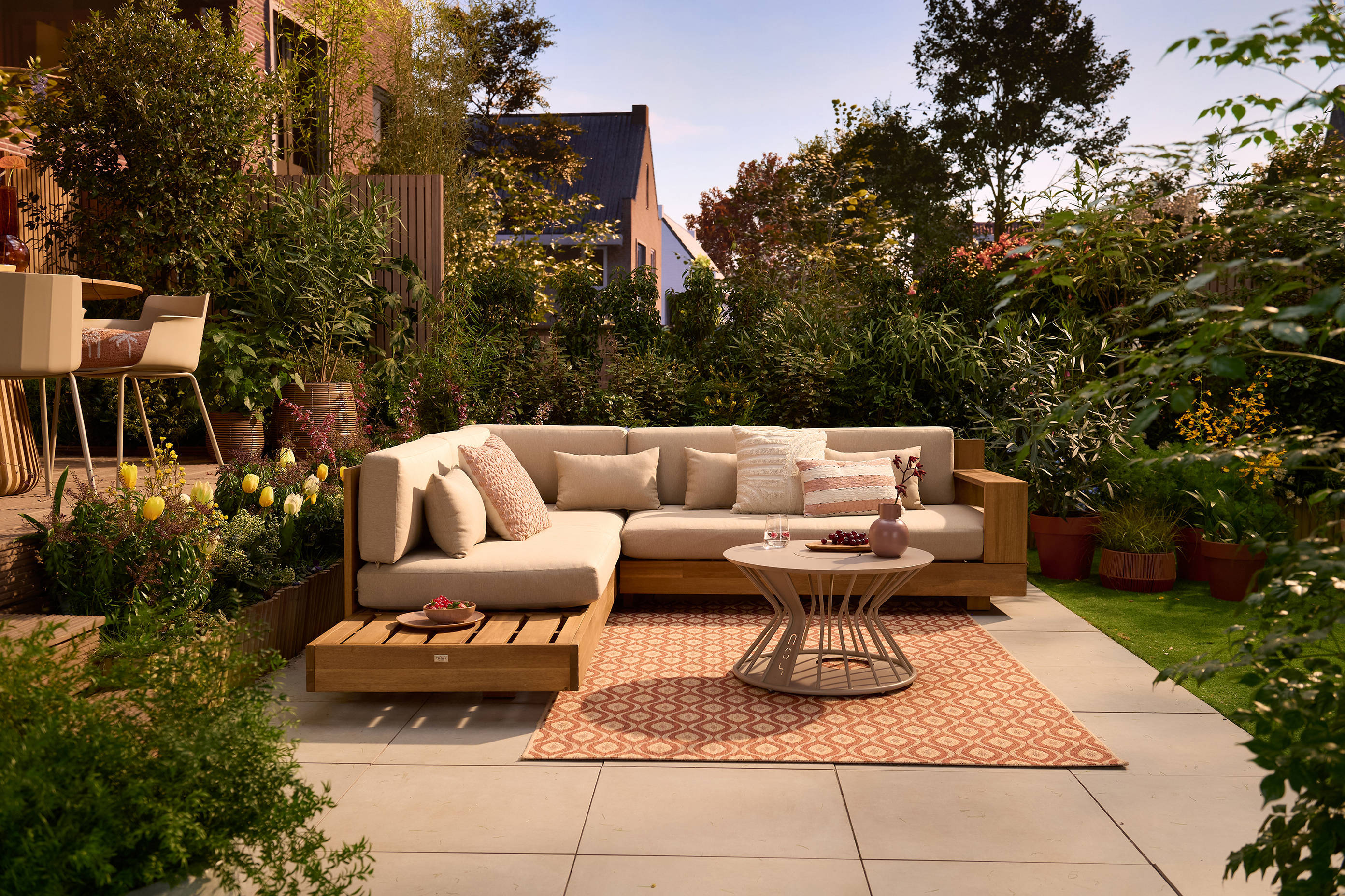 top 10 loungesets