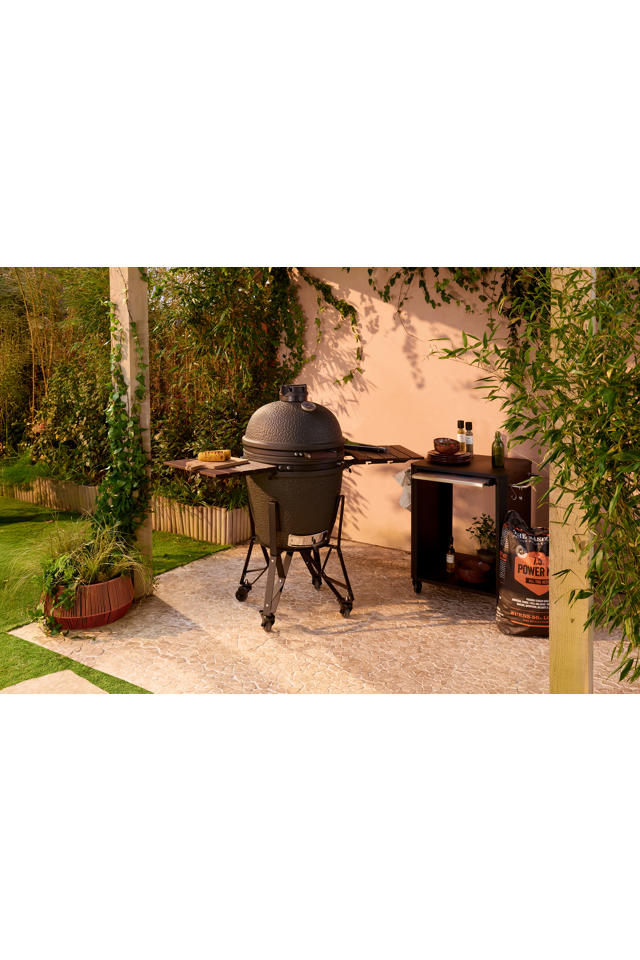 Kamado barbecues
