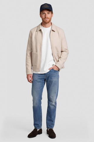 straight fit