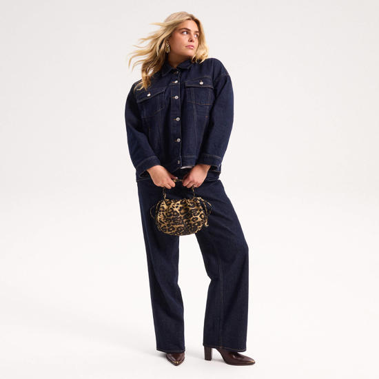 kies voor jeans met een hoge taille