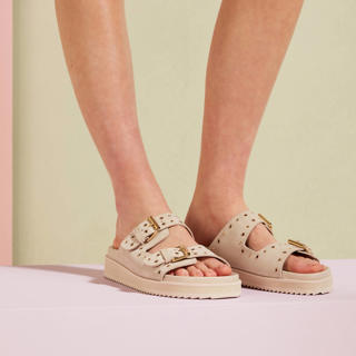 slippers