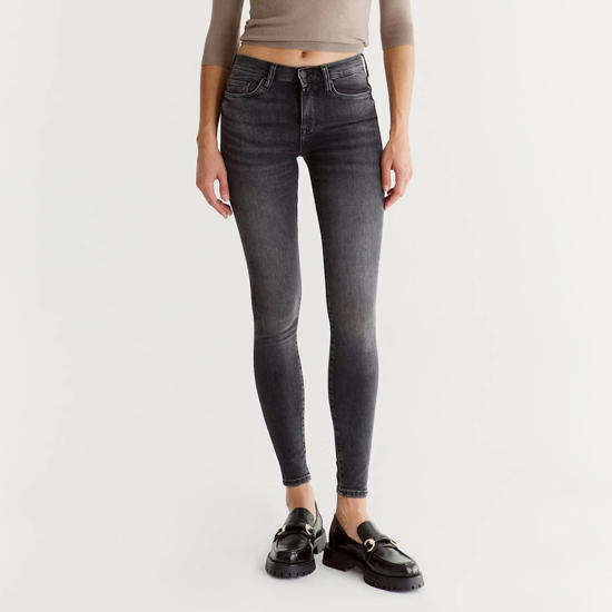 super skinny jeans