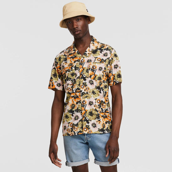 TROPISCH CASUAL