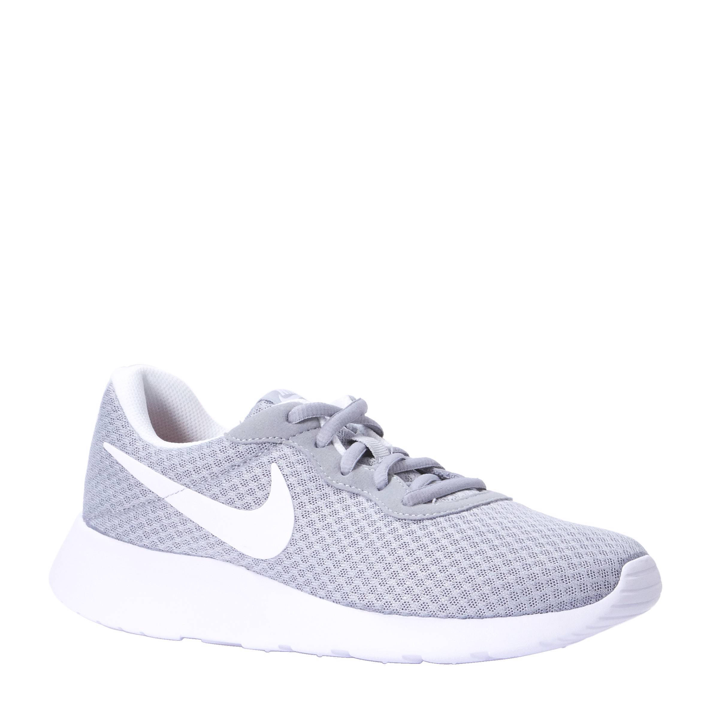 witte nike tanjun