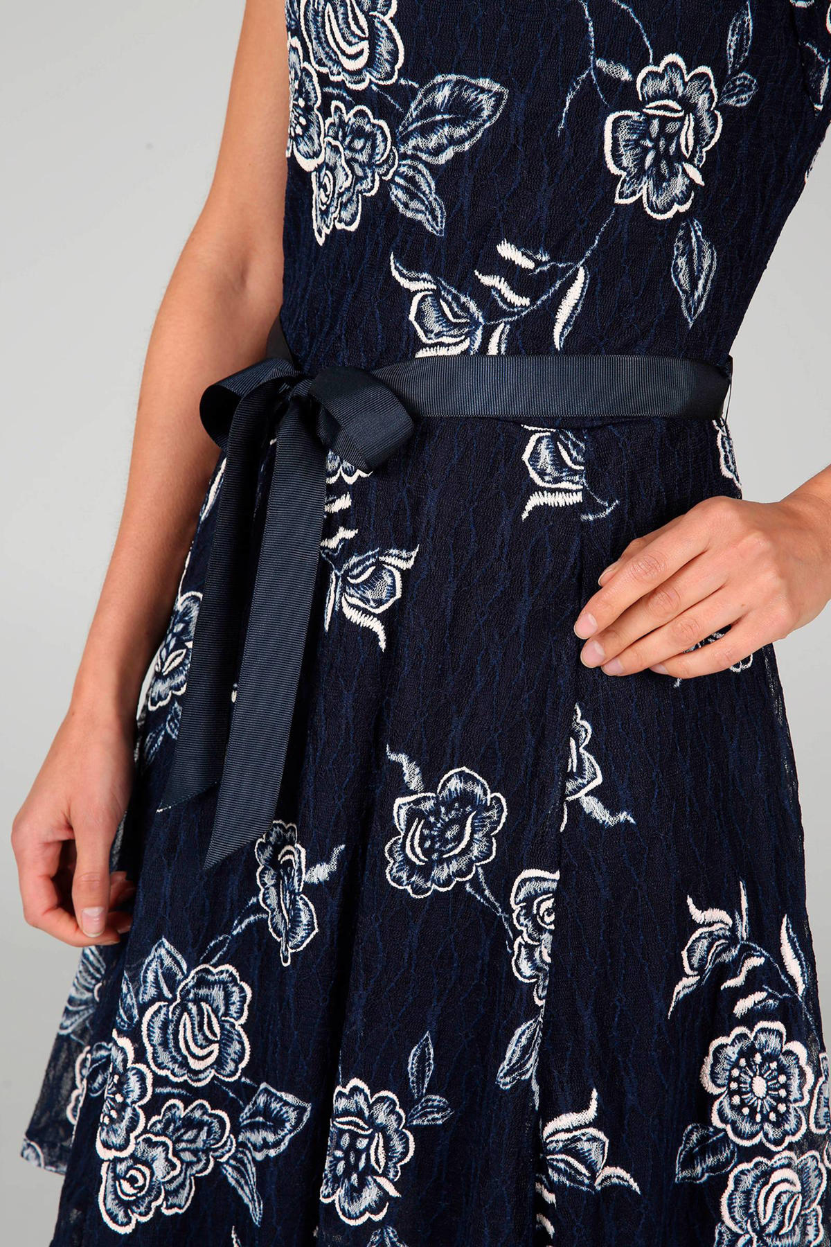 correct graan vezel Cassis kanten jurk met bloemen marine | wehkamp