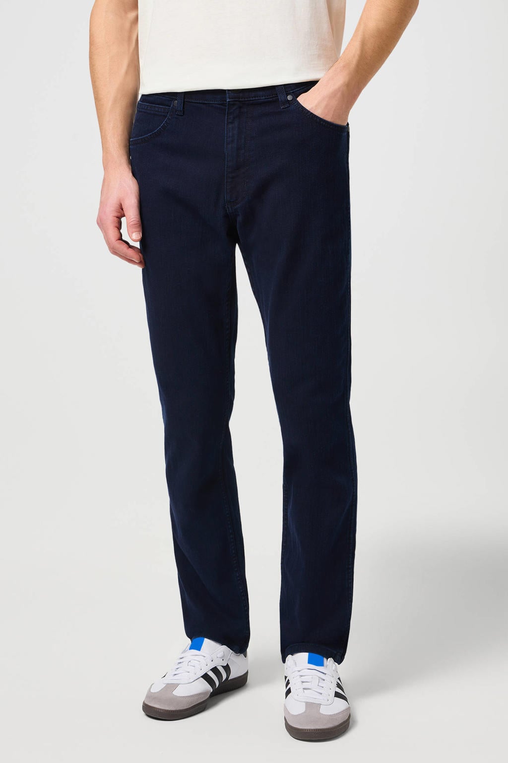 Wrangler Greensboro straight leg jeans black back