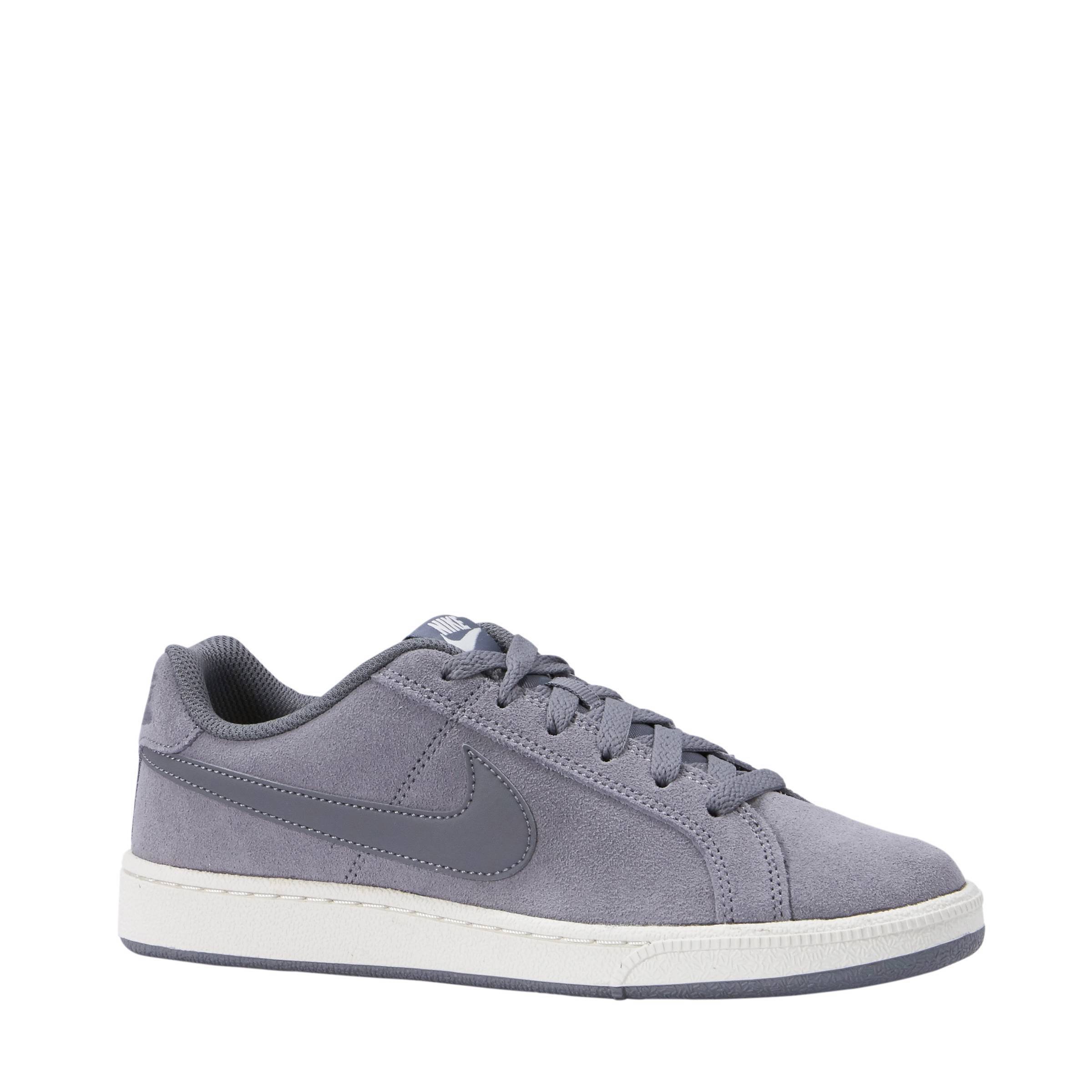 Nike Court Royale suède sneakers grijs Nike Court Royale suède sneakers grijs