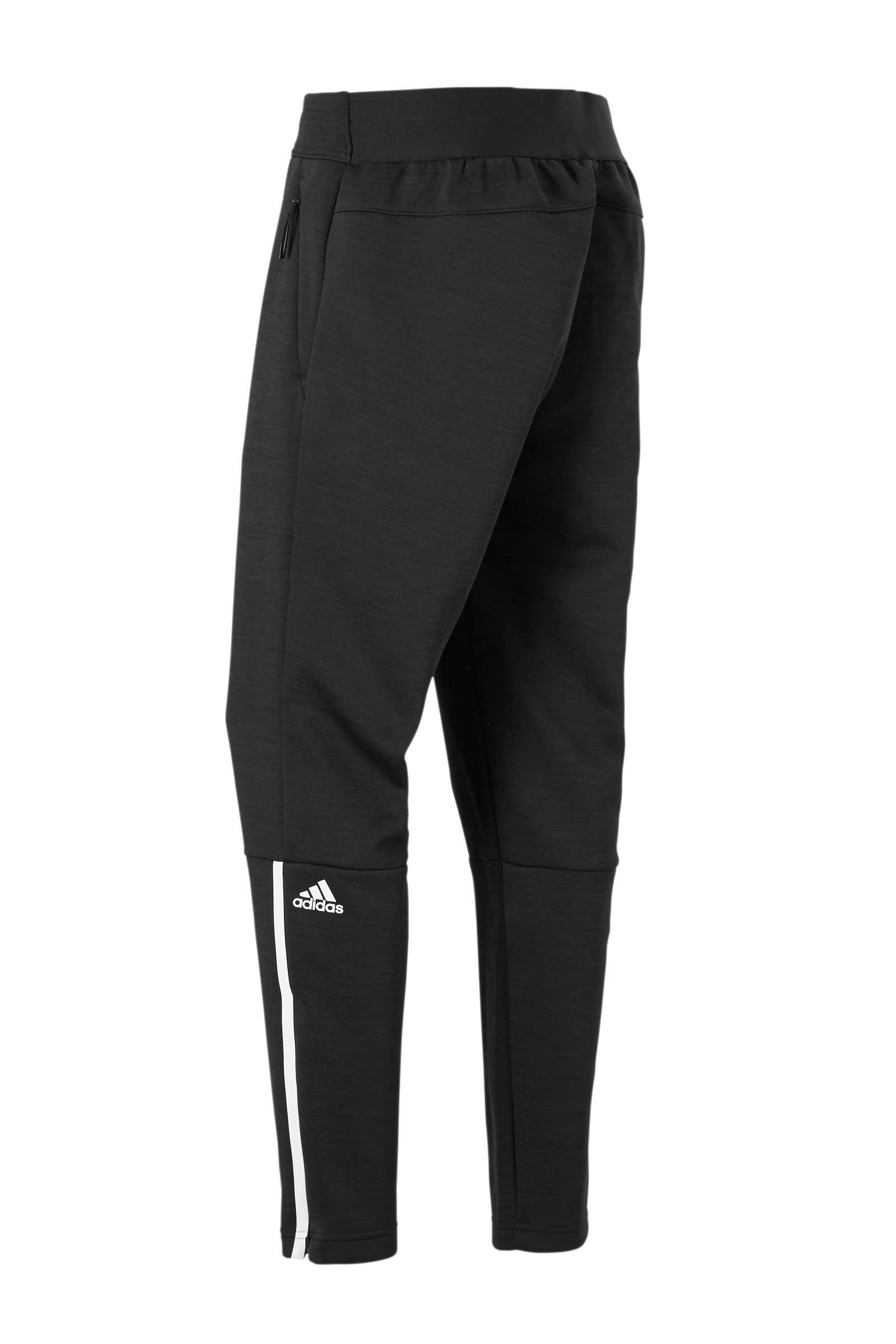 ZNE sportbroek zwart ZNE sportbroek zwart