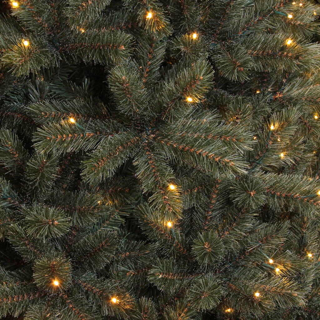 Triumph Tree verlichte kerstboom Forest Frosted (h215 x Ø140 cm) wehkamp