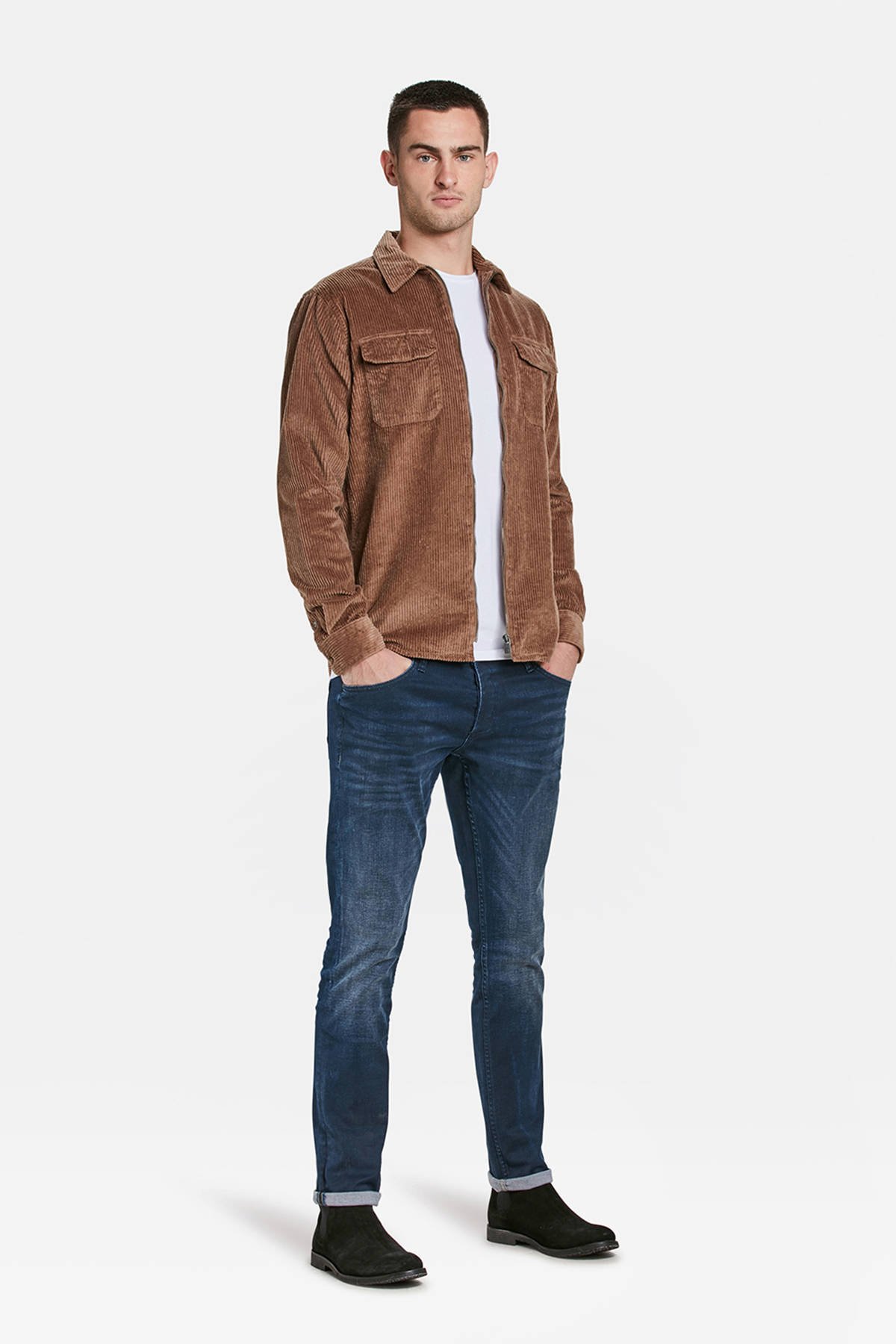 WE Fashion Blue Ridge corduroy slim fit overhemd bruin | wehkamp Heren corduroy overhemd | 94765649 WE Fashion