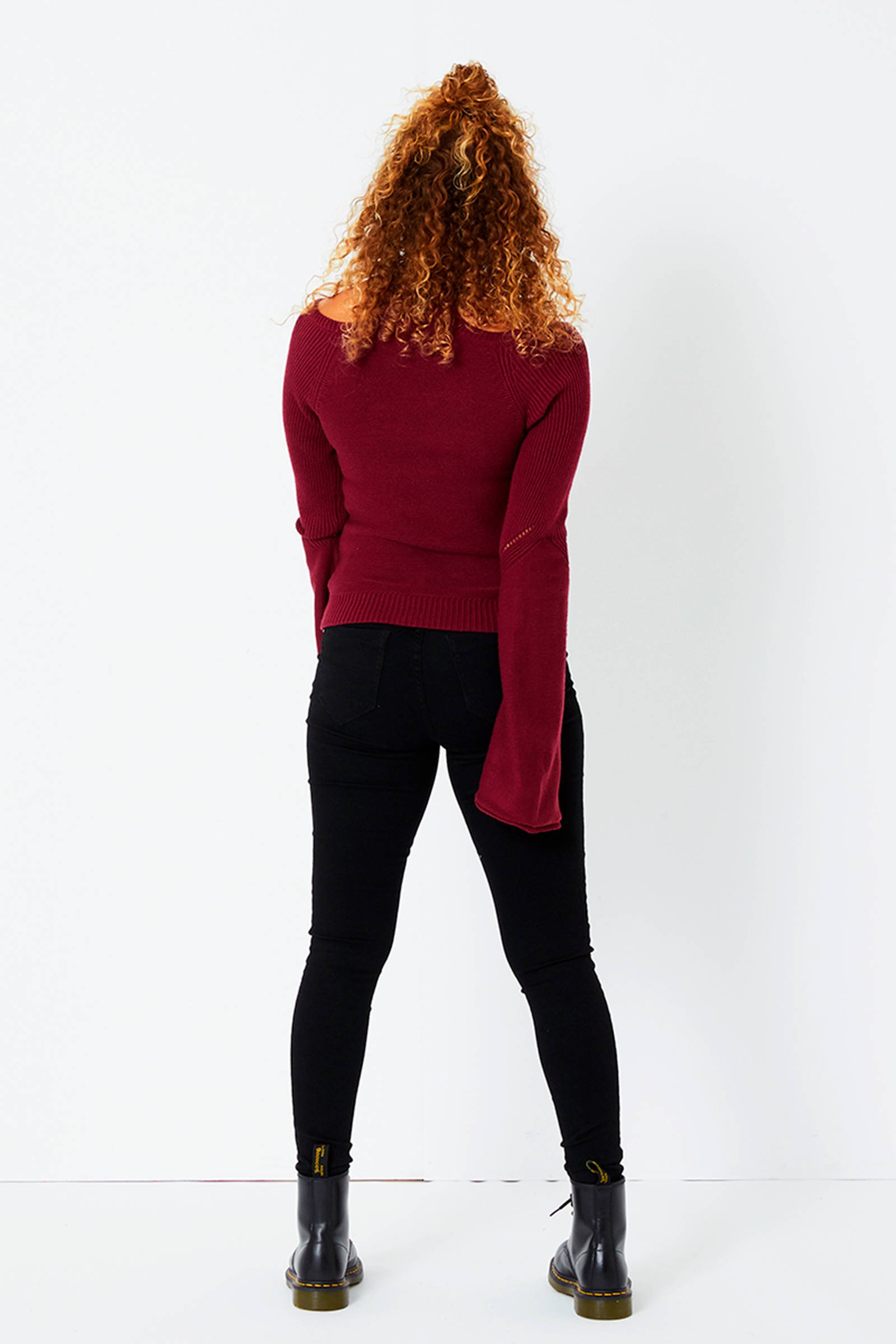 CoolCat open shoulder trui met flared mouwen donkerrood CoolCat open shoulder trui met flared mouwen wit | wehkamp