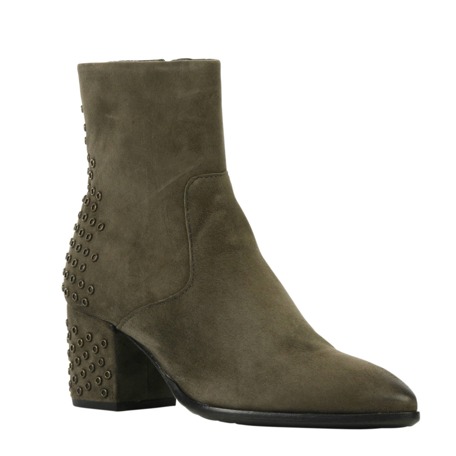 7 week. [15/2/2021-25/2/2021] Sale . Fred de la Bretoniere