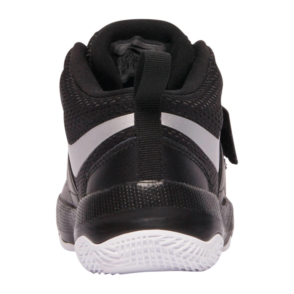 nike team hustle sneakers