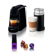 ESSENZA ZWART + AERO Nespresso machine + melkopschuimer