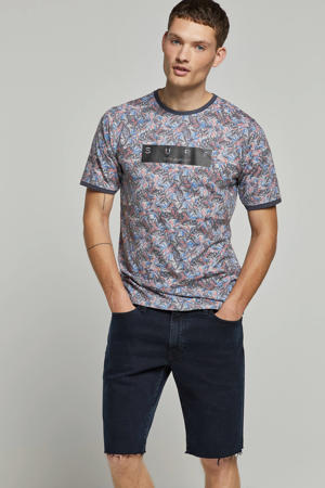 +size T-shirt