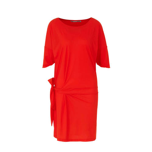 Moscow jurk met strikdetail rood Moscow jurk met strikdetail rood