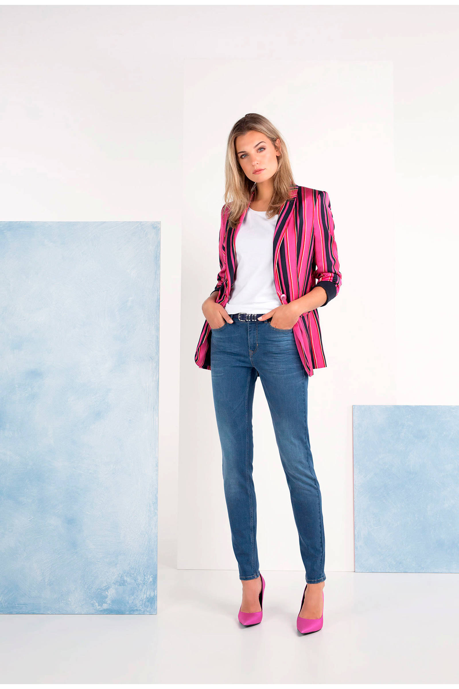 Expresso gestreepte satijnen blazer roze | wehkamp Expresso gestreepte satijnen blazer roze | wehkamp