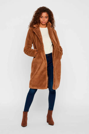 coat bruin