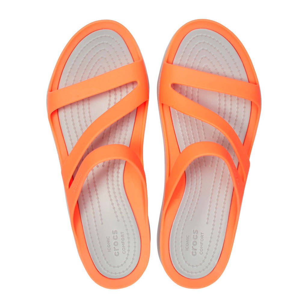 Crocs Swiftwater Sandals slippers oranje | wehkamp