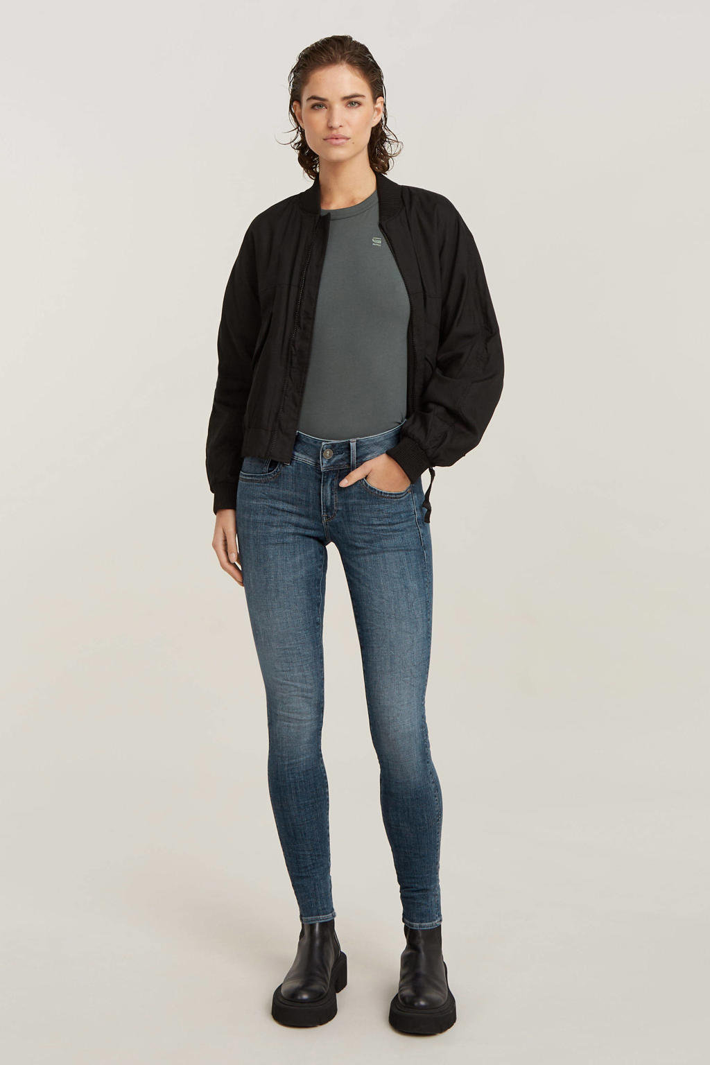 Blauwe dames G-STAR Lynn skinny jeans faded blue van stretchdenim met regular waist, rits- en knoopsluiting en effen