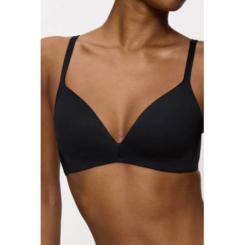 Triumph voorgevormde bh zonder beugel Body Make-Up Soft Touch zwart afbeelding
