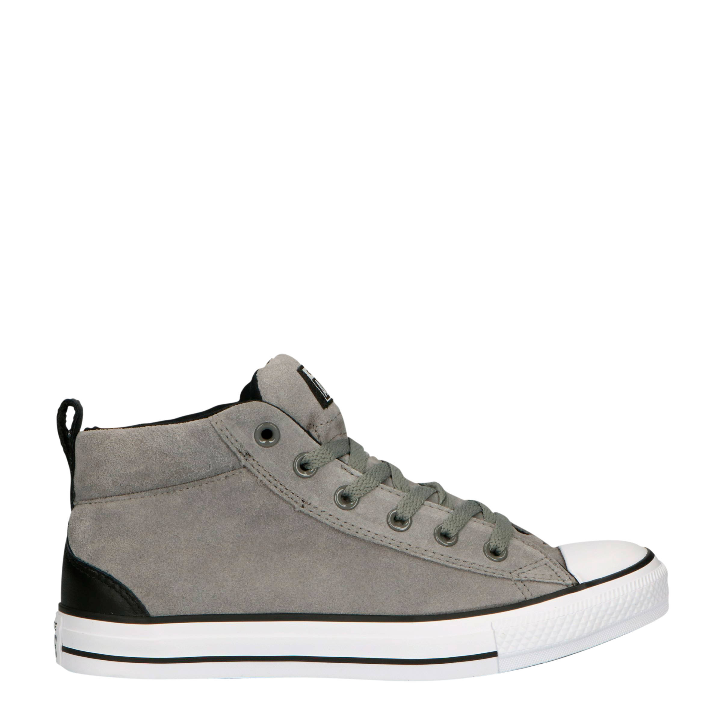 chuck taylor mid street