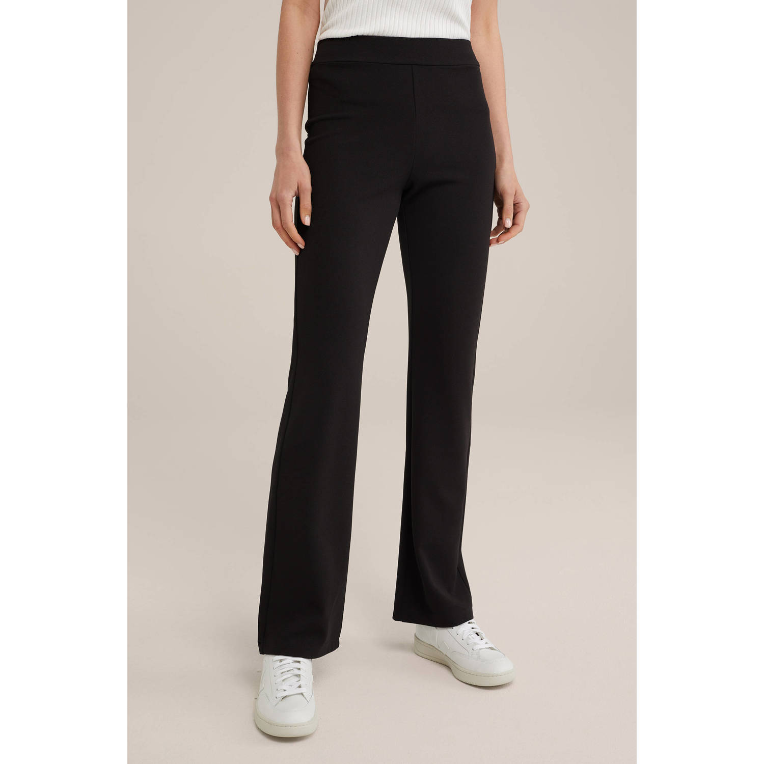 WE Fashion flared broek zwart