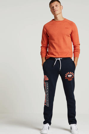 gemêleerde trui oranje