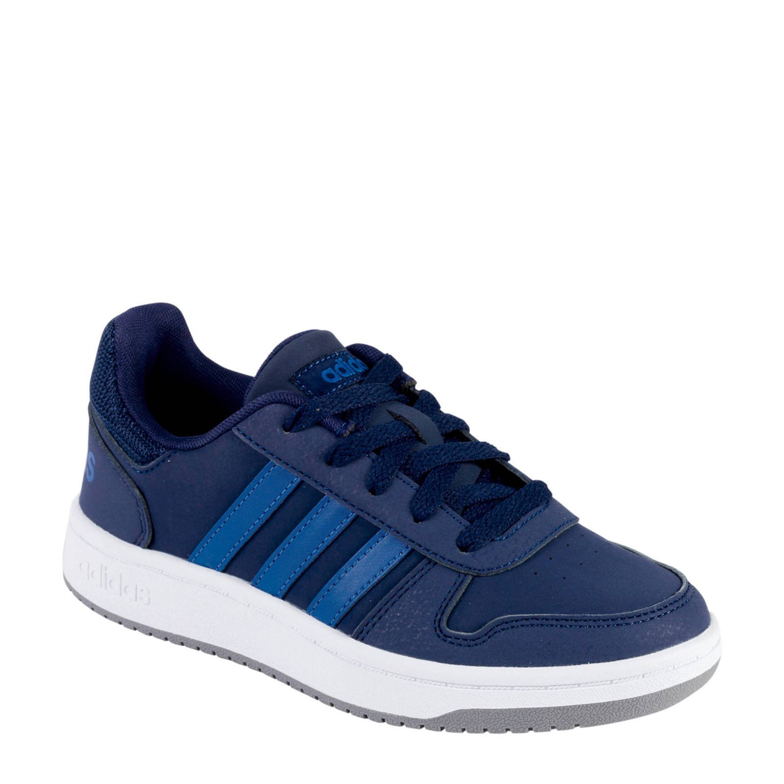 donkerblauwe adidas sneakers