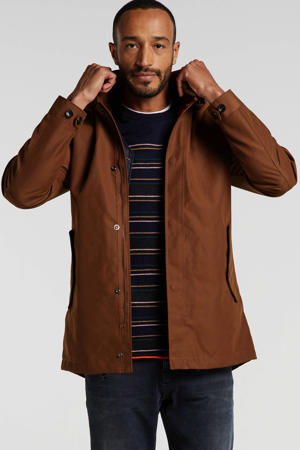 parka bruin