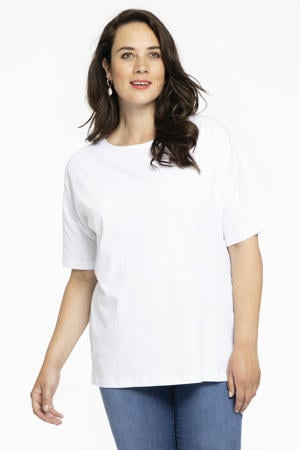 T-shirt wit