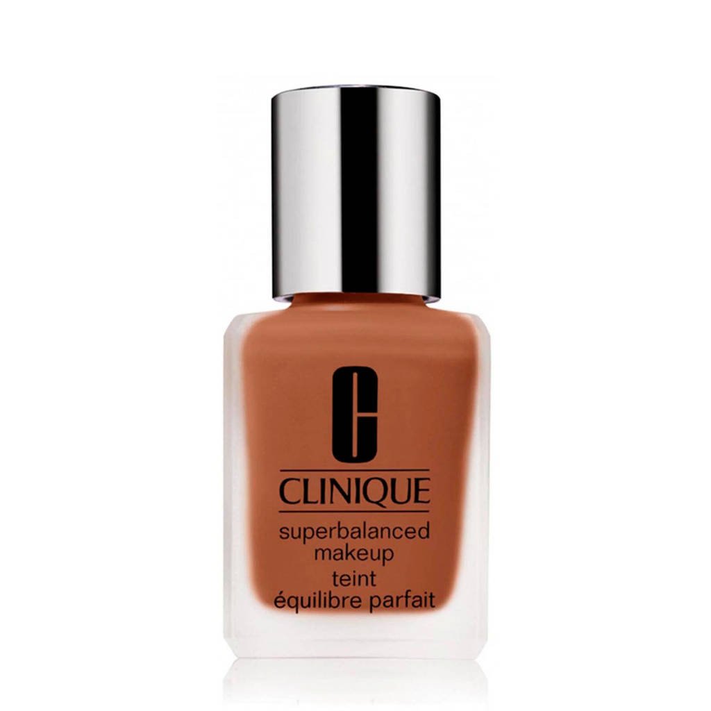 Clinique Superbalanced Silk SPF15 foundation - Clove