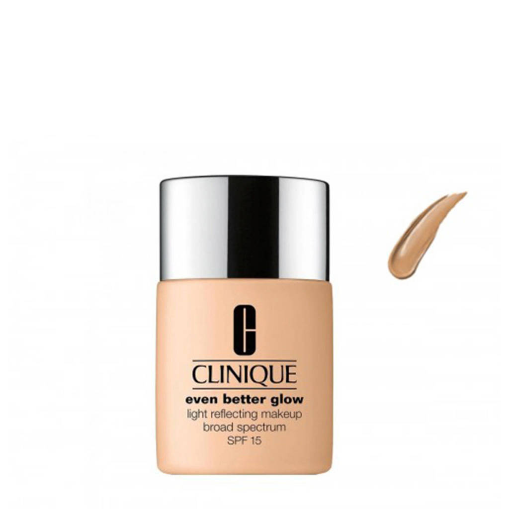 Clinique Even Better Glow Light Reflecting Makeup SPF15 foundation - CN 58 Honey Glow