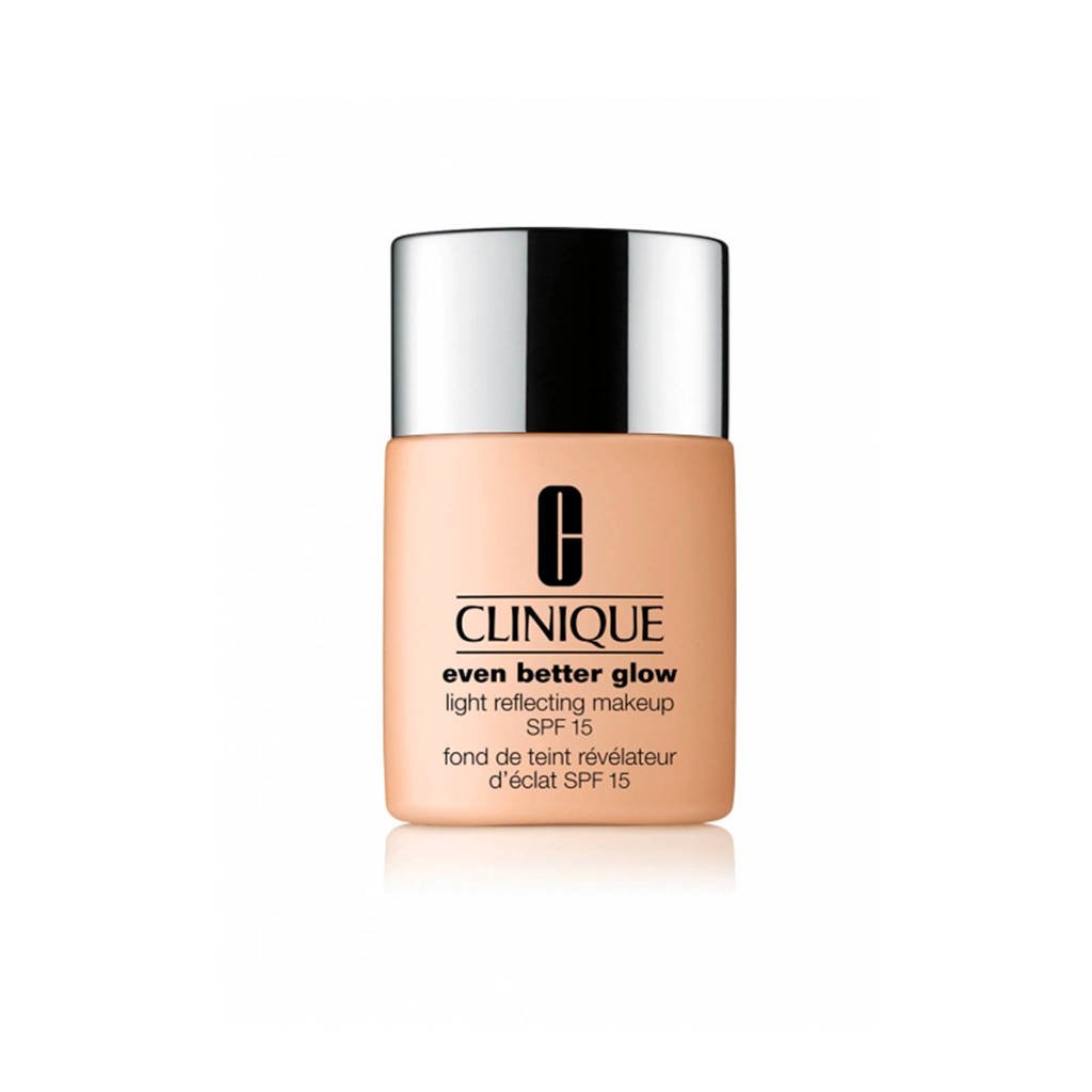 Clinique Even Better Glow Light Reflecting Makeup SPF15 foundation - 62 Porcelein Beige
