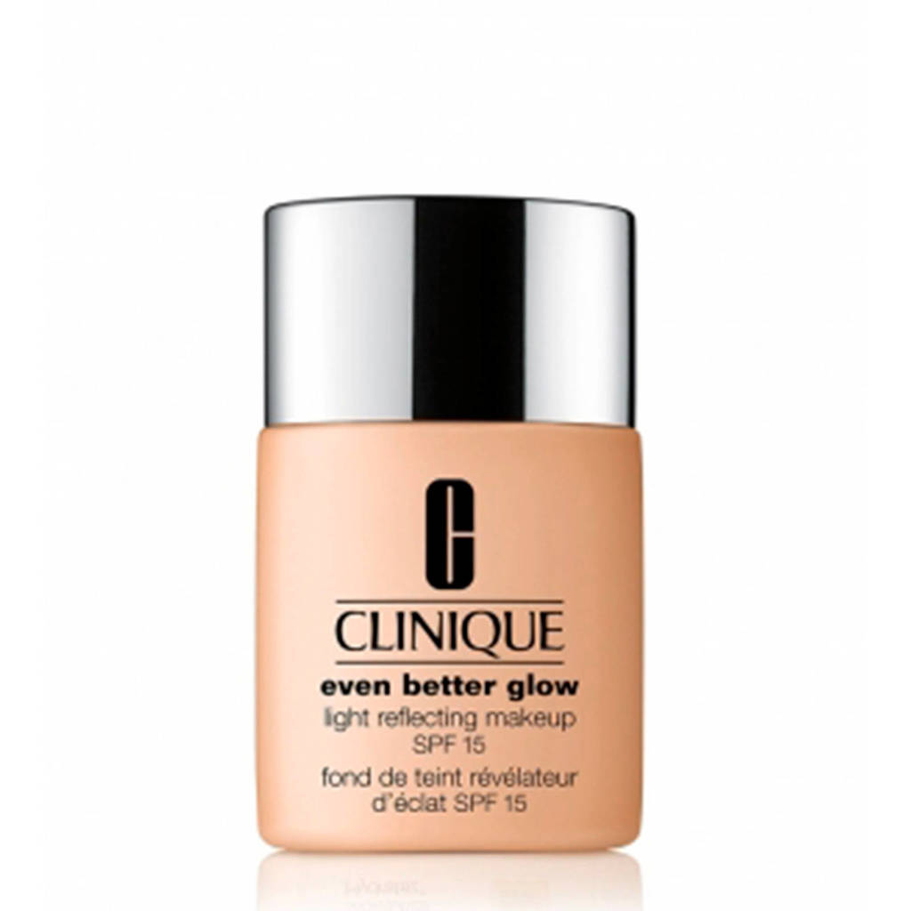 Clinique Even Better Glow SPF15 foundation - CN90 Sand