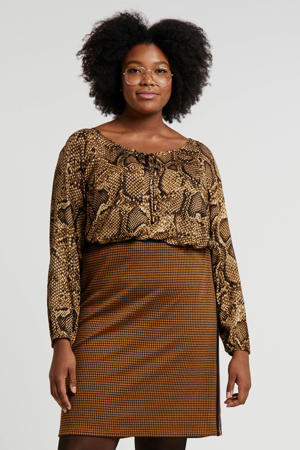 IVY BELLA top met slangenprint mosterd