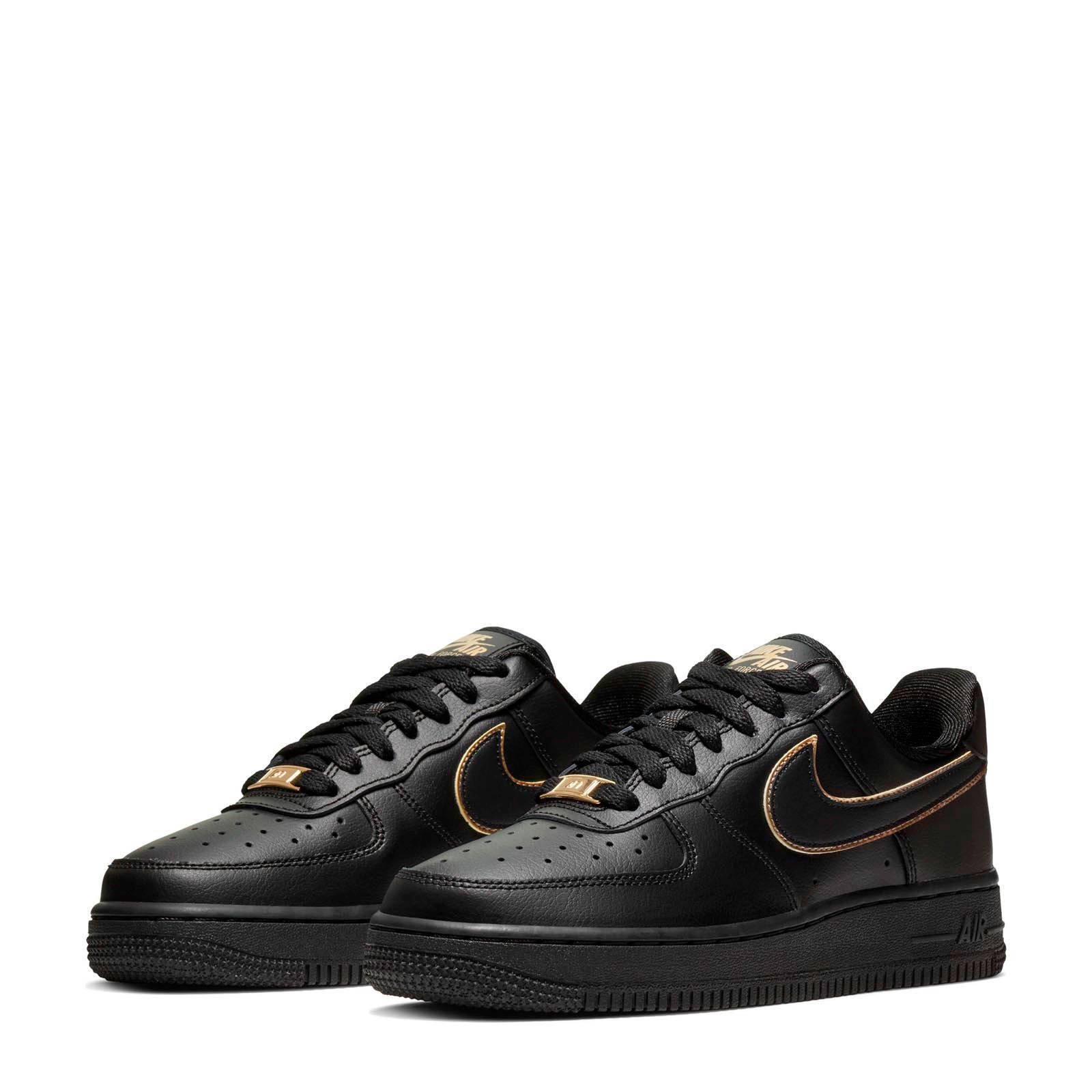 Nike AIR FORCE 1 '07 Essential sneakers zwart | wehkamp Nike AIR FORCE 1 '07 Essential sneakers zwart | wehkamp