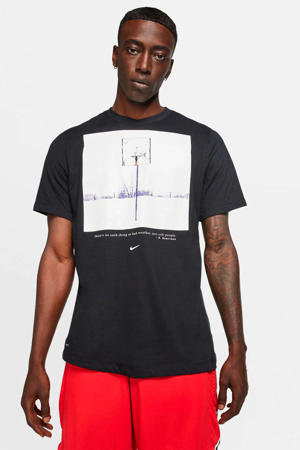 sport T-shirt