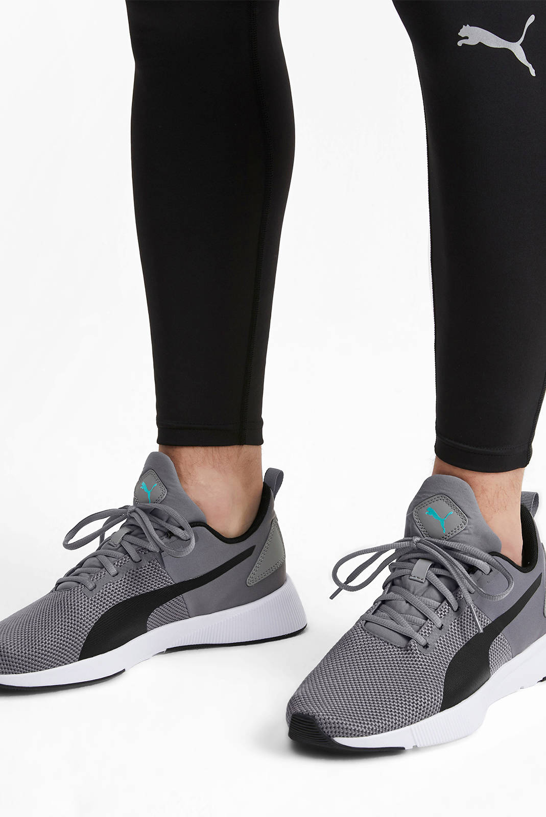 Puma Flyer Runner hardloopschoenen antraciet/zwart | wehkamp Puma Flyer Runner hardloopschoenen antraciet/zwart | wehkamp