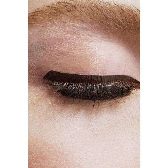 eyeliner aanbrengen moeilijk? Niet met onze eyeliner hacks