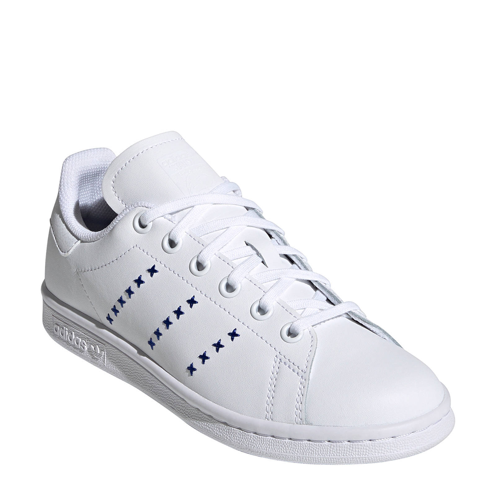 hoe valt adidas stan smith