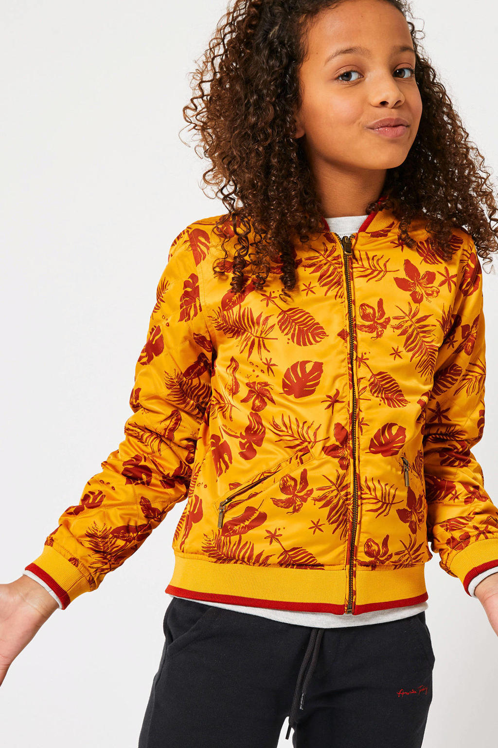 America Today bomberjack Jill met all over print geel/rood | wehkamp