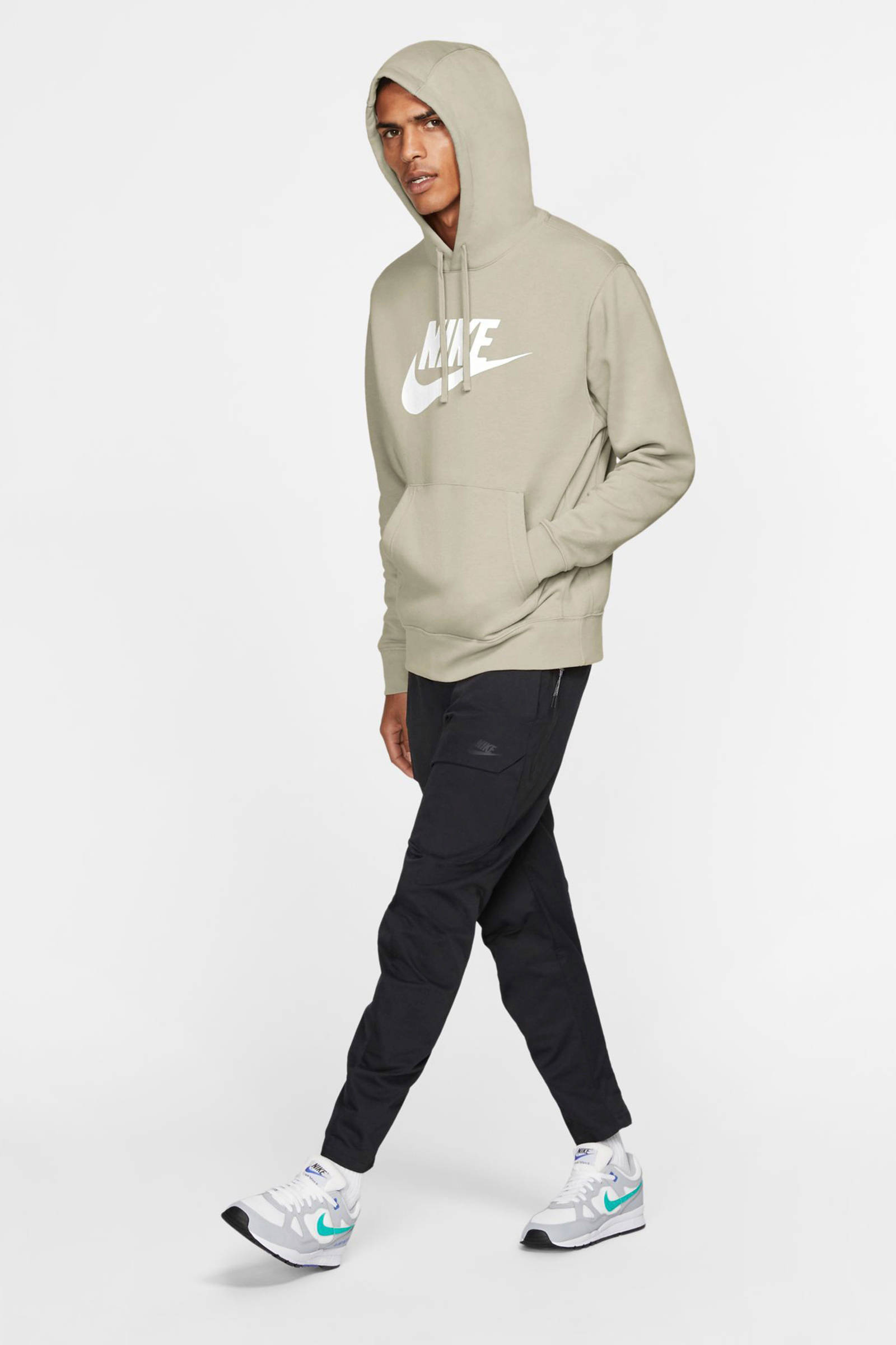 nike pulli beige