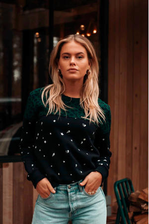 sweater Stars Leopard Basic met all over print donkergroen/ zwart