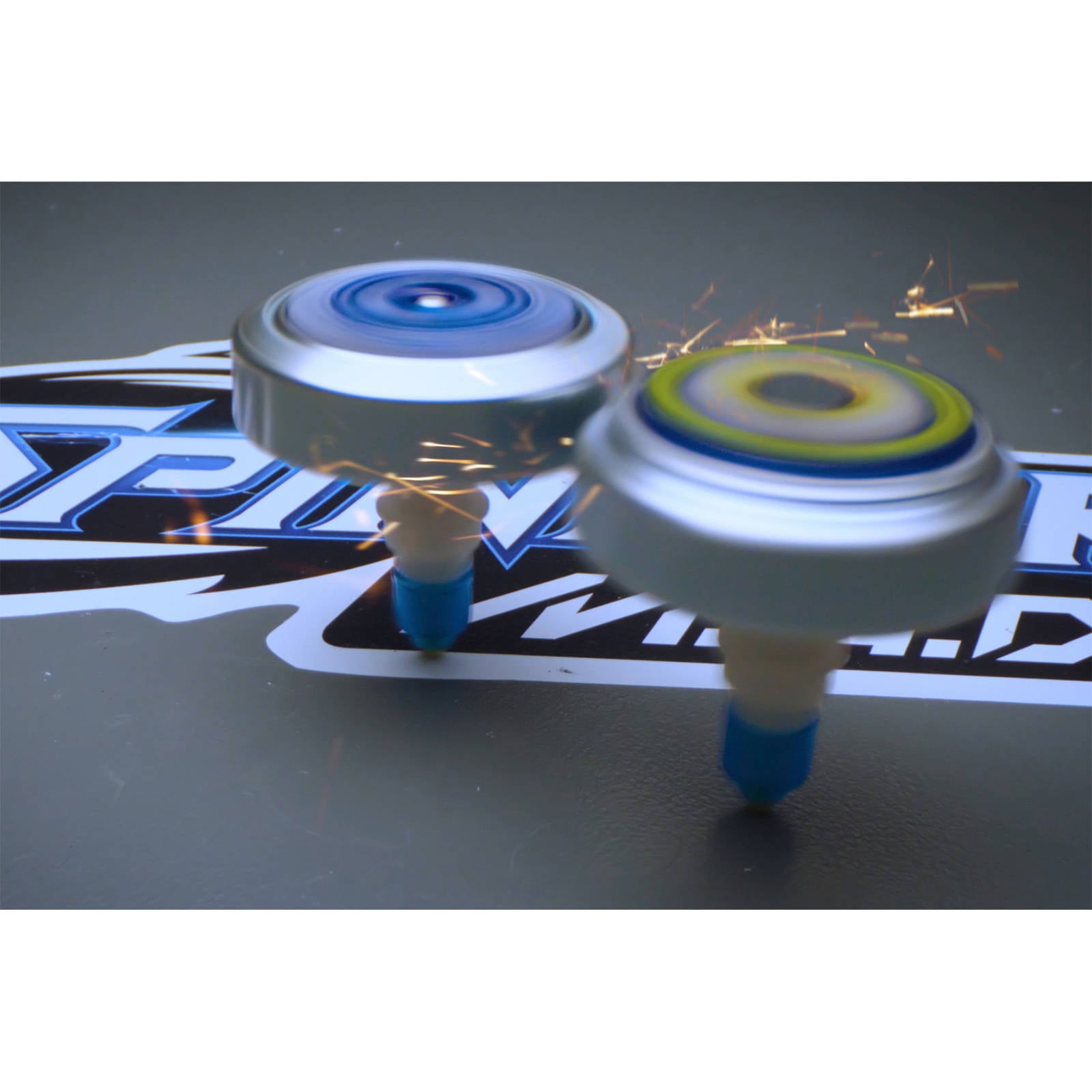 Spinner Mad By Silverlit - Mega Blaster Double Tir 2 Toupies Led - 86311 à Pri