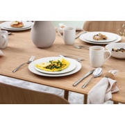 thumbnail: Villeroy & Boch Serviesset For Me 16-delig / 4 personen - 4 bekers met oor, 4 dinerborden, 4 ontbijtborden en 4 French bowls