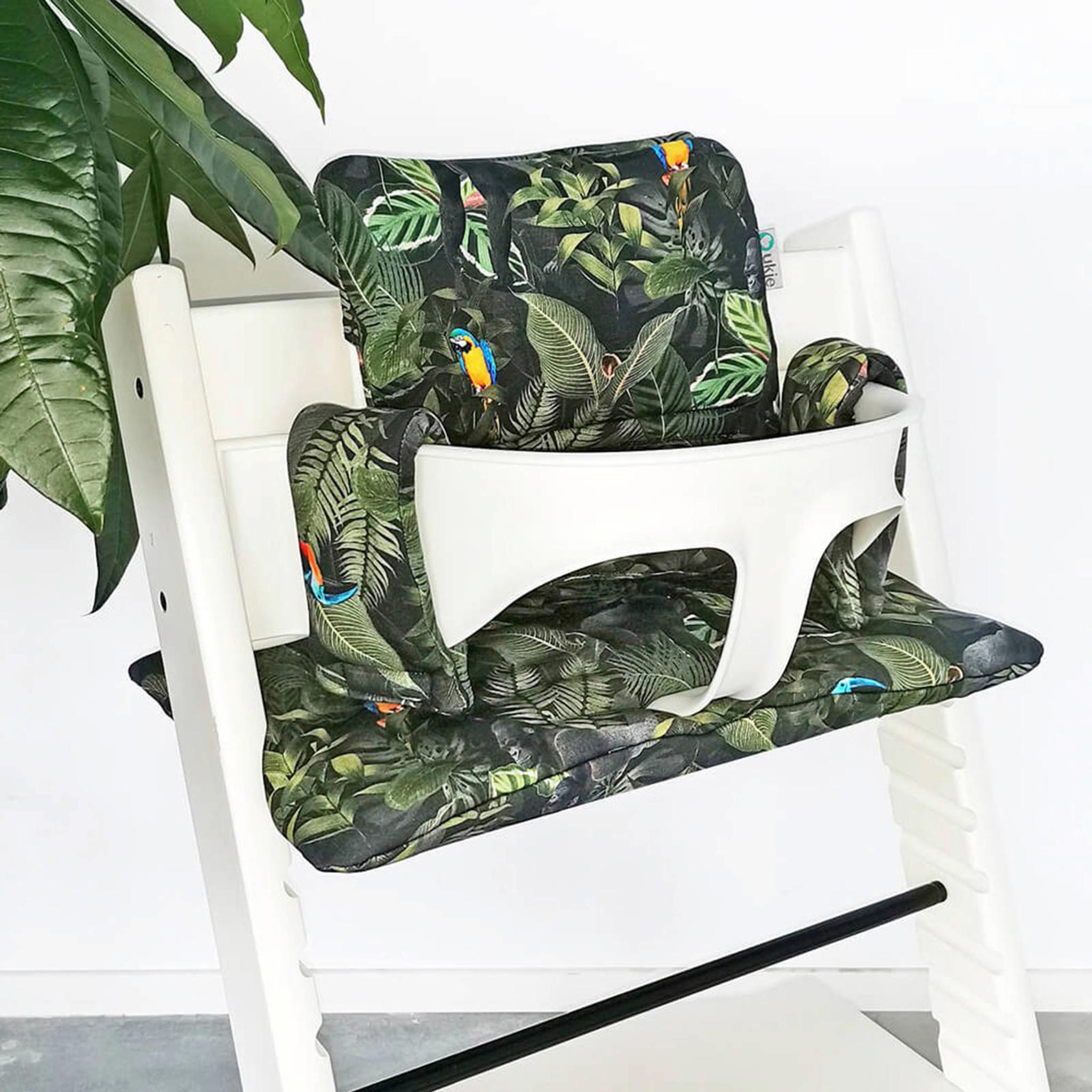 Vintage green gecoat zitkussen voor stokke tripp trapp kinderstoel - Lief leuk & Hip