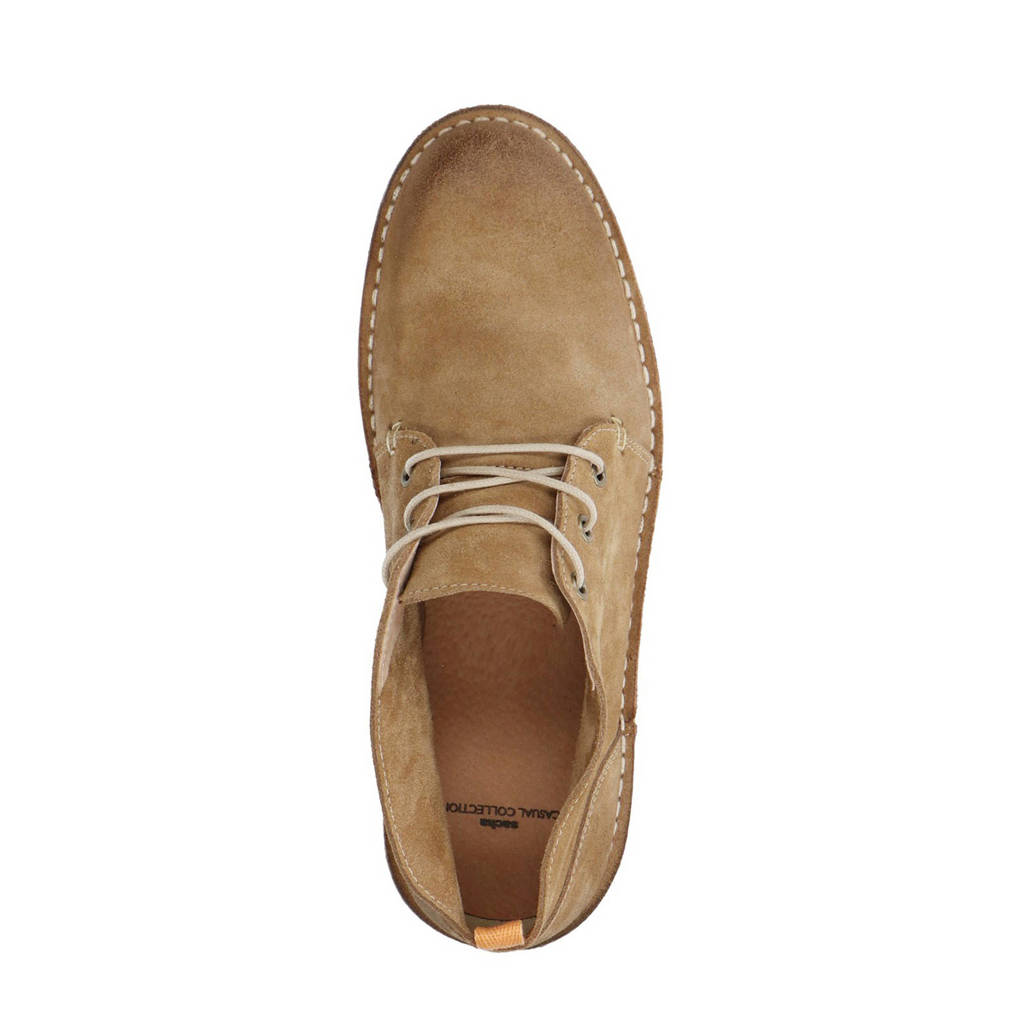 beige desert boots