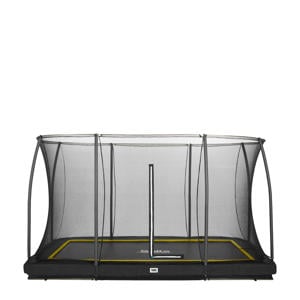 trampoline 366x244 cm