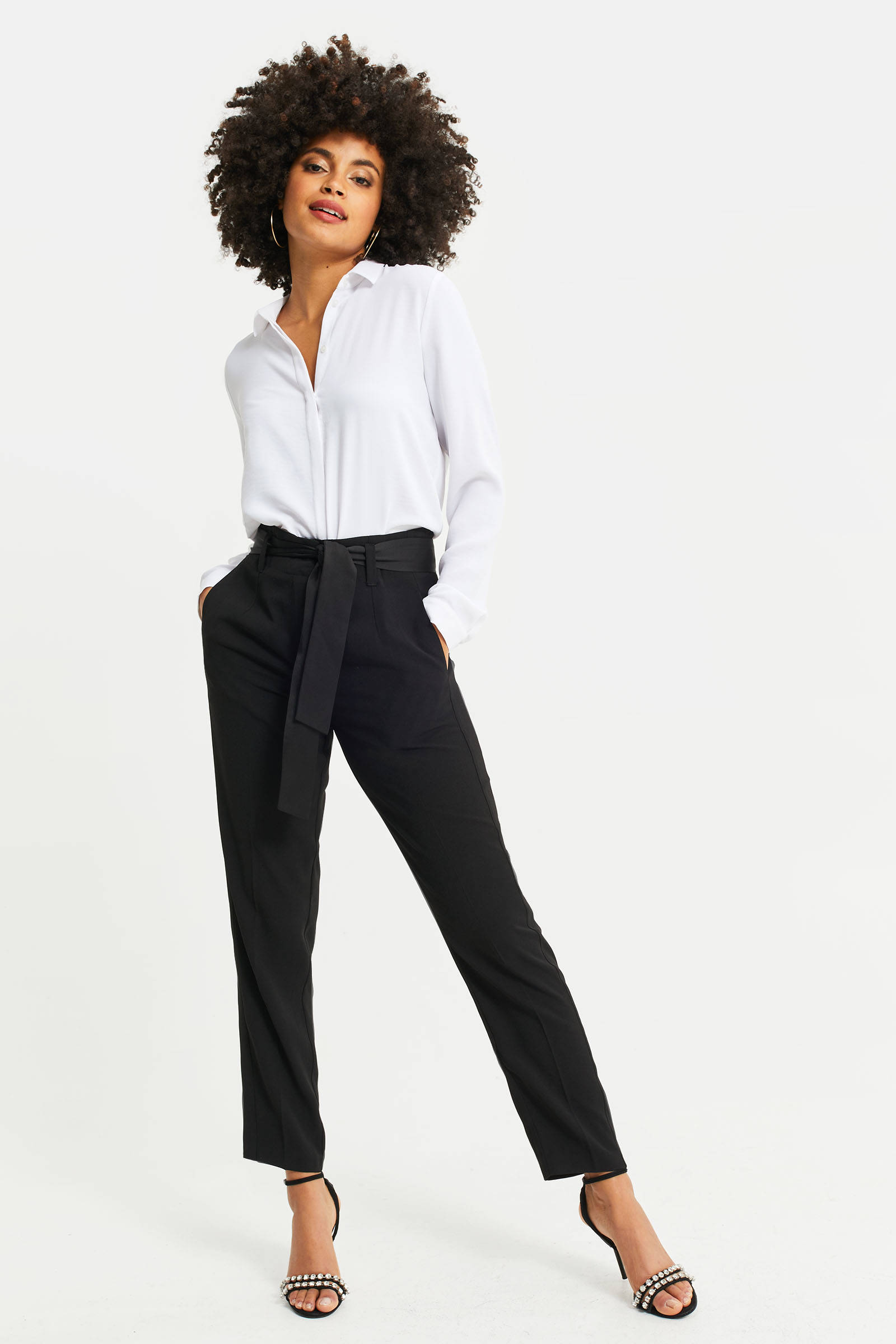tapered fit pantalon